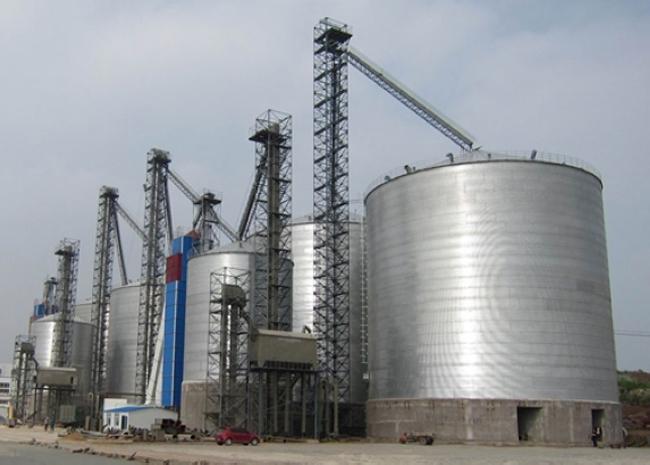 安塞大型钢板库构造参数及水泥储存质量